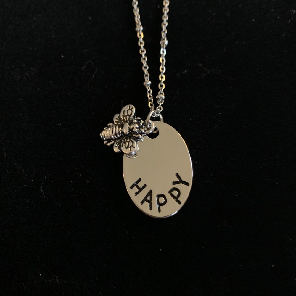 Bee Happy necklace 🐝 - Picture 2 of 4